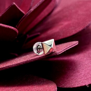 スタッズのメンズピアス、シルバー925