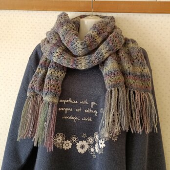 透かし編みのマフラー