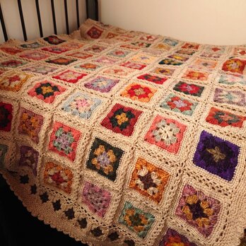 手編みのブランケット（フラワーガーデン）