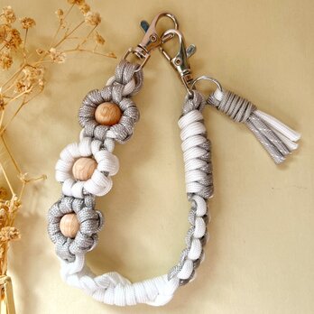 パラコード お花のスマホストラップ ハンドストラップ バッグチャーム