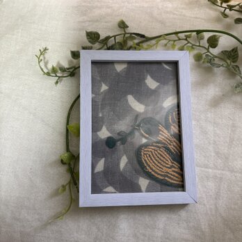 ハンドメイド★ ミナペルホネンファブリックナチュラルウッドフレームfollowing day