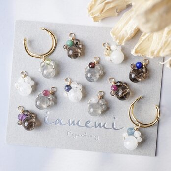 【選べる誕生石】肉球 イヤーカフ 片耳 犬 猫 ペット 天然石 アレルギー対応 軽い 推し活 メンカラ ガーネット