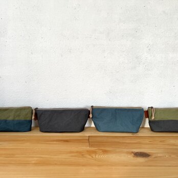 パラフィン帆布のポーチ4