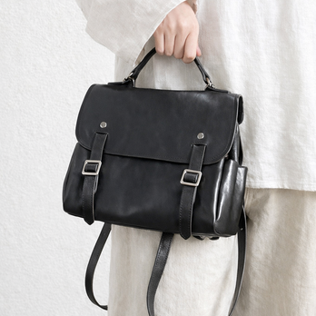 【本革リュック】★新作キャンペーン中！★2way小型レザーリュック｜手提げ・バックパック｜3層構造｜男女兼用デザイン