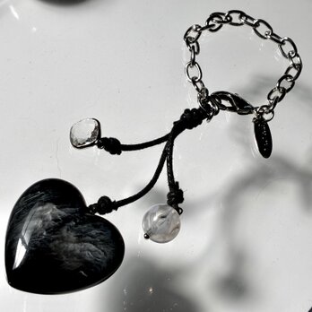 ミニマル ハートガラス チェーンバッグチャーム　ブラック