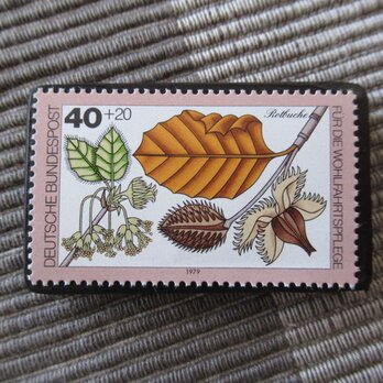 ドイツ　「ブナ」切手ブローチ10729