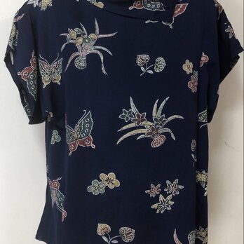 ８６０９　花柄の着物で作ったシャツ