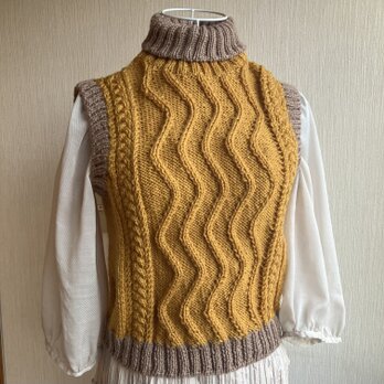 タートルネックベスト(手編み)