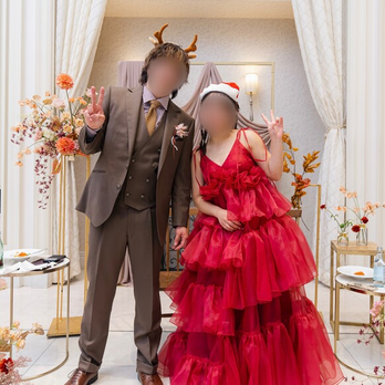 実例写真！ボルドー色 カラードレス キャミソール 上質オーガンジー デザイン感 可愛い 編み上げ 前撮り