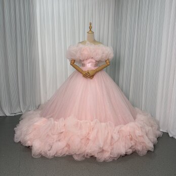 美品！カラードレス 薄ピンク オフショルダー 華やかなトレーン プリンセスライン キラキラチュール 前撮り