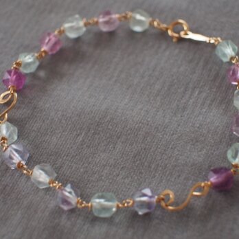 14kgf 多面カットで素敵なフローライトのブレスレット k14gf　優しい色合い