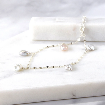 春光のゆらぎ ― シルバーケシパール ステーションブレスレット SV925