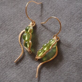 14kgf エレガントなペリドットの枝豆ピアス k14g えだまめ　おつまみ　グリーン　