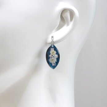 レジンアート　マーキスピアス〈千年待っても〉