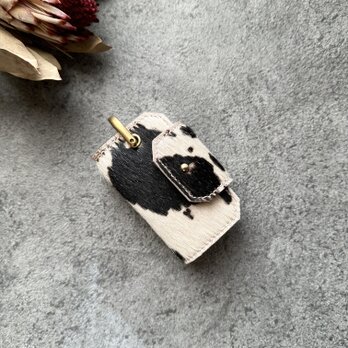 牛毛皮ハラコキーケース medium ホルスタイン柄〖受注制作〗