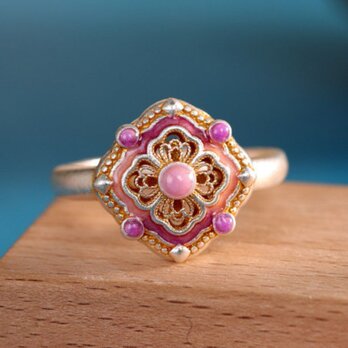 透かしリング - 時代を超えた美しさを感じさせる R450