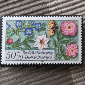 ドイツ　花切手ブローチ10755