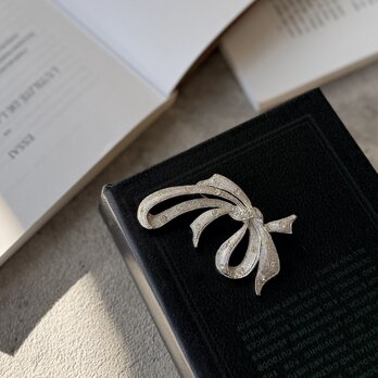 SC149-【 Lady Remington 】レディ・レミントン-ヴィンテージブローチ Textured Ribbon