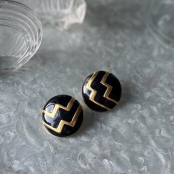 PM66-【 Monet 】モネ・ヴィンテージピアス 1980〜90's Black Enamel Chevron