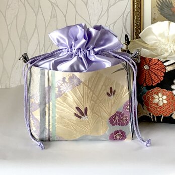 桜花文様　巾着ショルダー　スマホポーチ　スマホショルダー　和装バッグ　ショルダーバッグ　フォーマルバッグ　帯リメイク