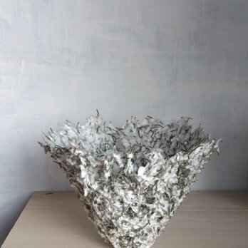 ペーパーマシェボウル・ブルーアイスと再生パルプ