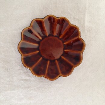 輪花小皿 (飴釉)