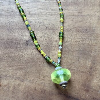 ＊古のそろばん玉ネックレス＠ボヘミアのウランガラスのそろばん玉＋アジアの少数民族のシードビーズやベネチアの古いシードビーズなど