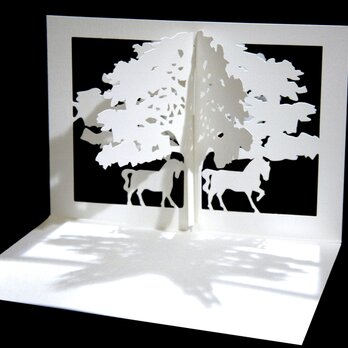 風にゆれる ポップアップメッセージカード　〈森と馬〉