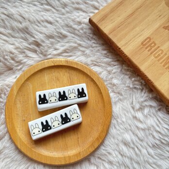 白黒うさぎ　箸置き 2つ