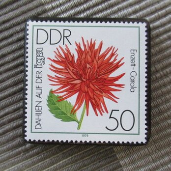 ドイツ　花切手ブローチ10769