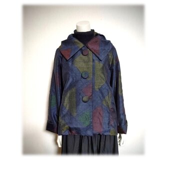 45＊大島紬　新作　ジャケット　昭和レトロ　着物リメイク 　三角柄　紺色