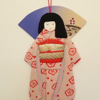 女の子の壁掛け　No,80