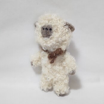 小さな子羊さん (あみぐるみ)