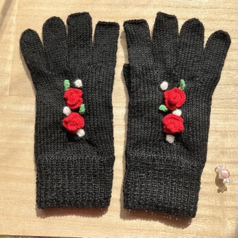 紅ばら薫る5本指手袋– –ブラック
