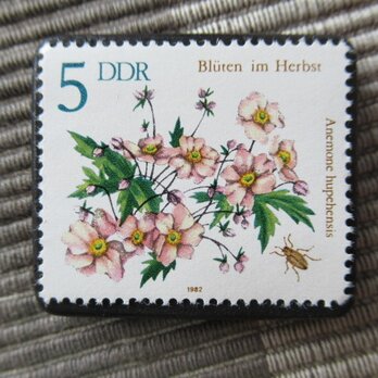 ドイツ　花切手ブローチ10779