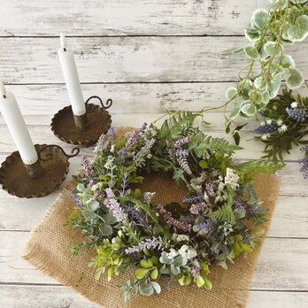 ラベンダーと白小花のナチュラルリース　日常に爽やかな風を　ラベンダー　インテリア雑貨　アーティフィッシャルフラワー