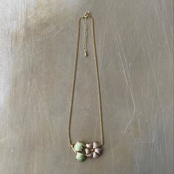 Vintage retro botanical flower enamel necklace