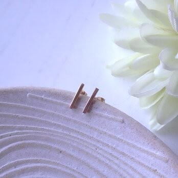 ゴールドフィルド　バースタッドピアス　ミニマリストジュエリー