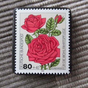 ドイツ　薔薇切手ブローチ10790