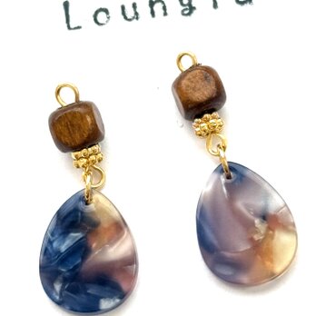 ウッドビーズピア個性派ピアス 樹脂ピアス