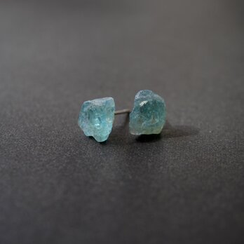 supplement ~アパタイトのスタッドピアス