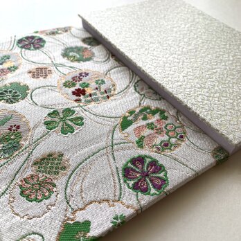 『花雪輪〜冴』　金襴織物御朱印帳　B6大判サイズ　鞠　まり　格式　優雅　華やか　調和　美　縁　霜　蛇腹御朱印帳　桐生織物