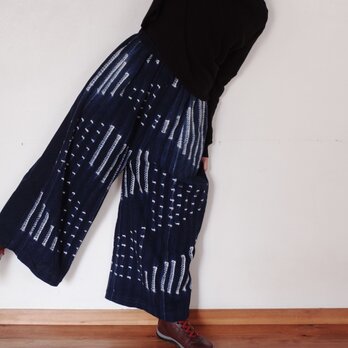 ブルキナファソ　ボボ族の伝統藍染スカーチョ