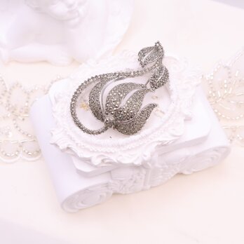 【フランス買付】マーカサイトフローラルモチーフ ブローチ＊Marcasite Style Brooch 1960s–1970s