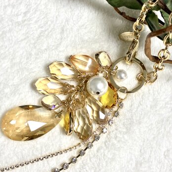 [新規出店記念｜初回購入10％OFF　2月14日まで]  キラキラ光雫チャーム　ベージュ