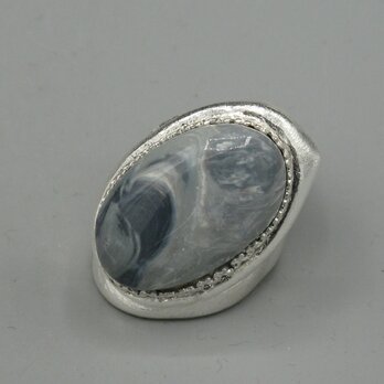 ブラックホール？