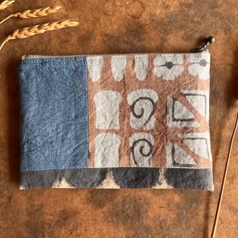 フラットポーチ　パンモチーフ