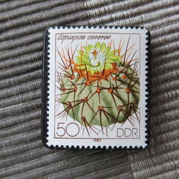 ドイツ　サボテンの花切手ブローチ10797