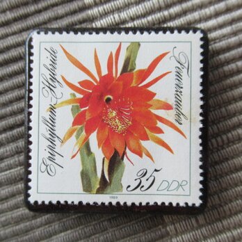 ドイツ　サボテンの花切手ブローチ10803