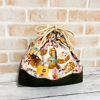 ちょっと大きめ　お弁当袋　【アニマルブレッド】